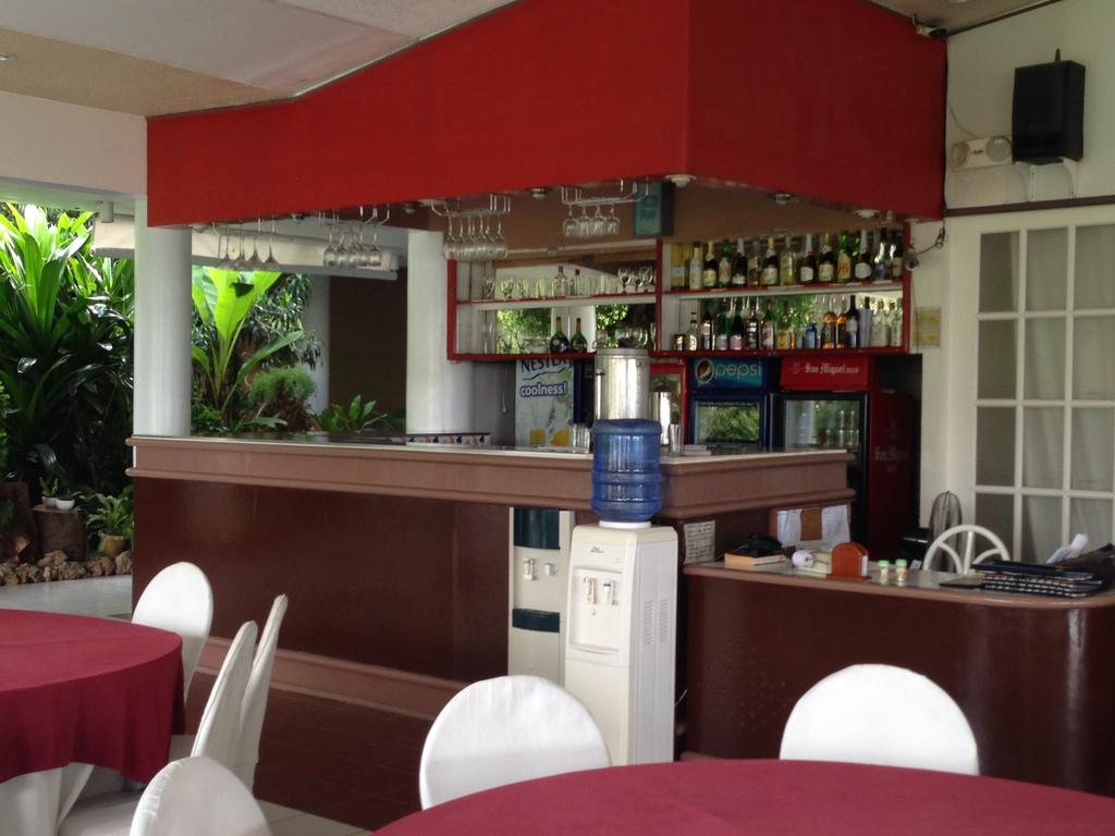 Harbor Lights Hotel And Restaurant Cagayan de Oro Zewnętrze zdjęcie